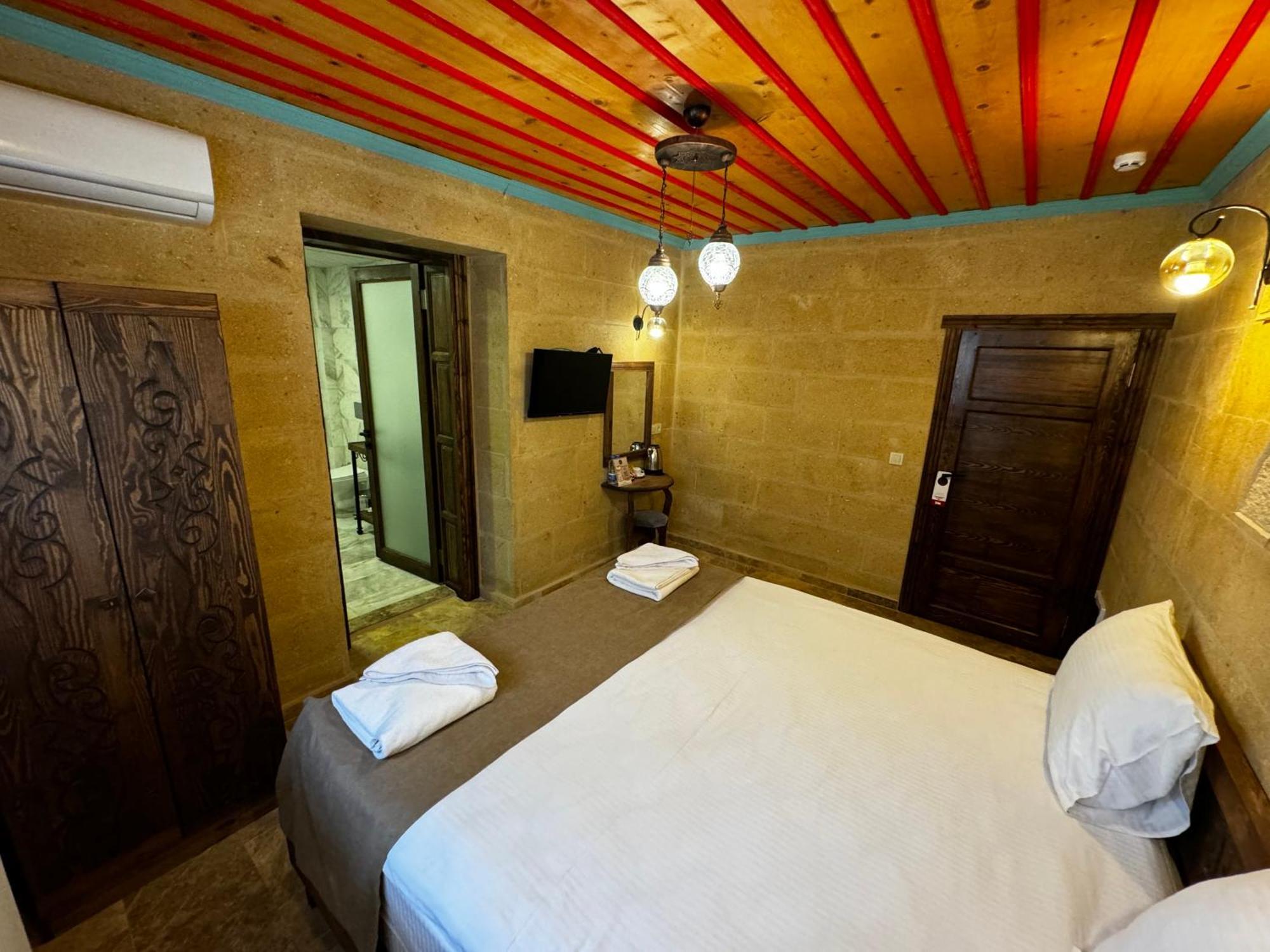 Rustic Caves Otel Göreme Dış mekan fotoğraf