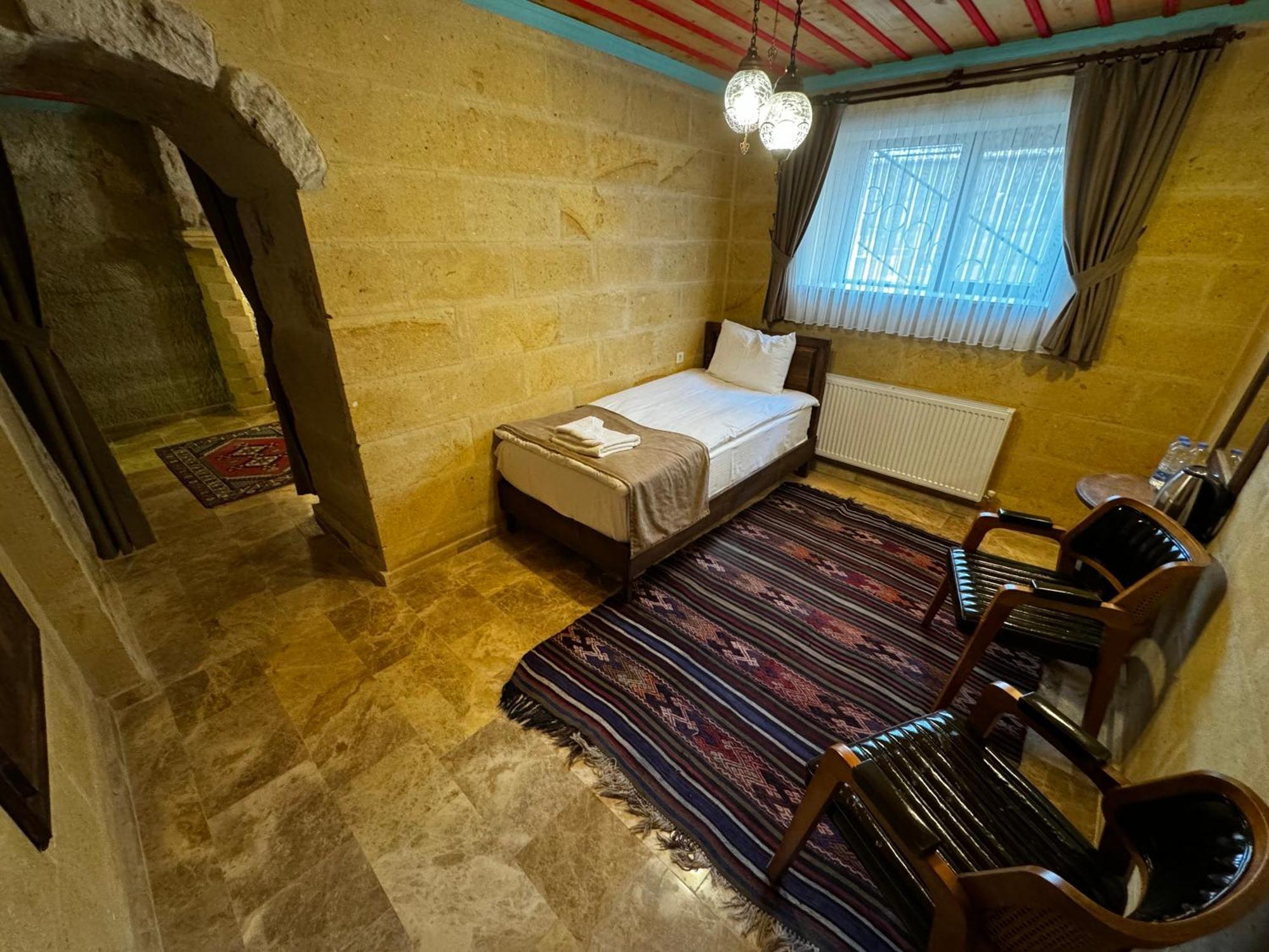 Rustic Caves Otel Göreme Dış mekan fotoğraf