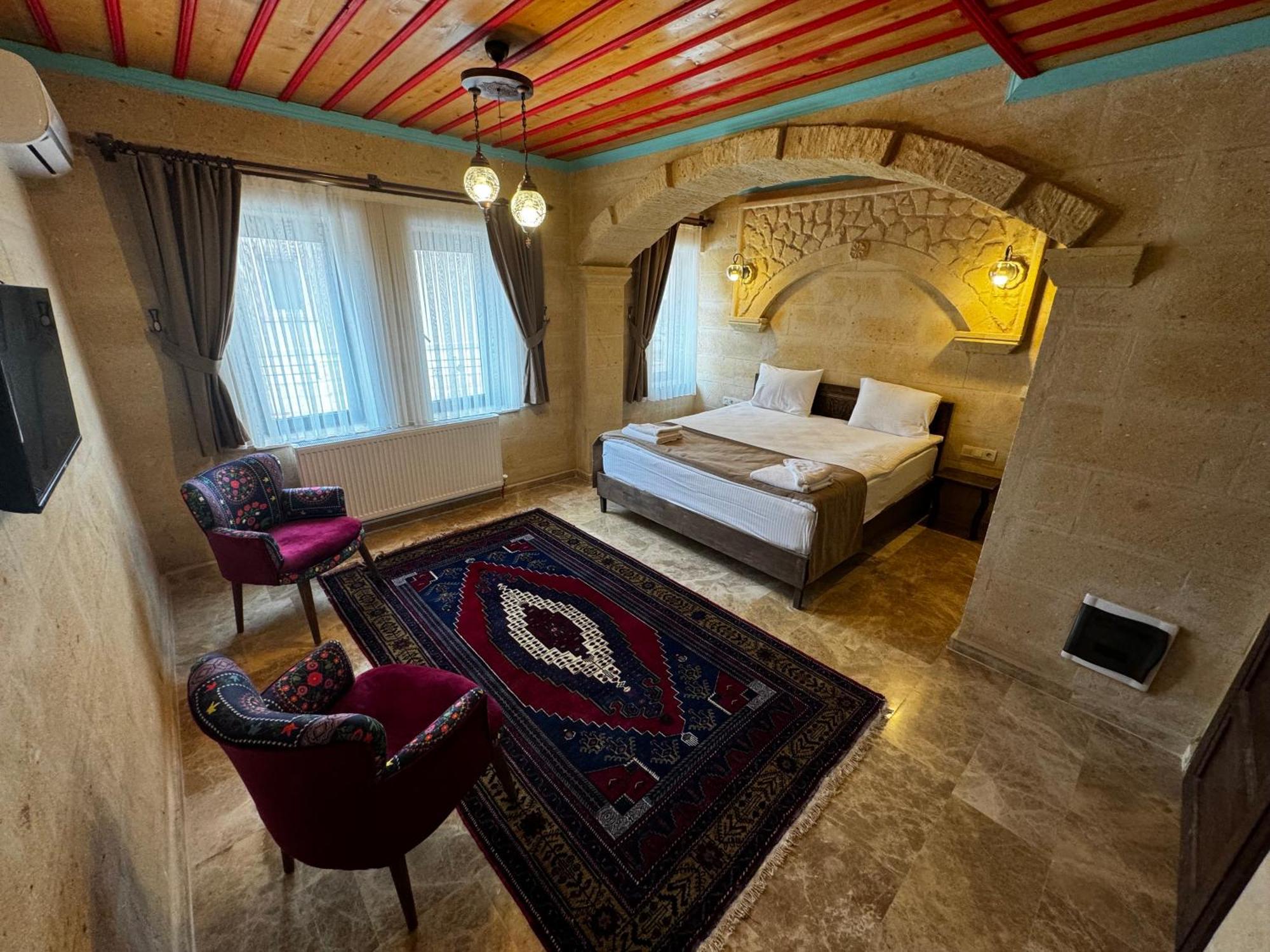 Rustic Caves Otel Göreme Dış mekan fotoğraf