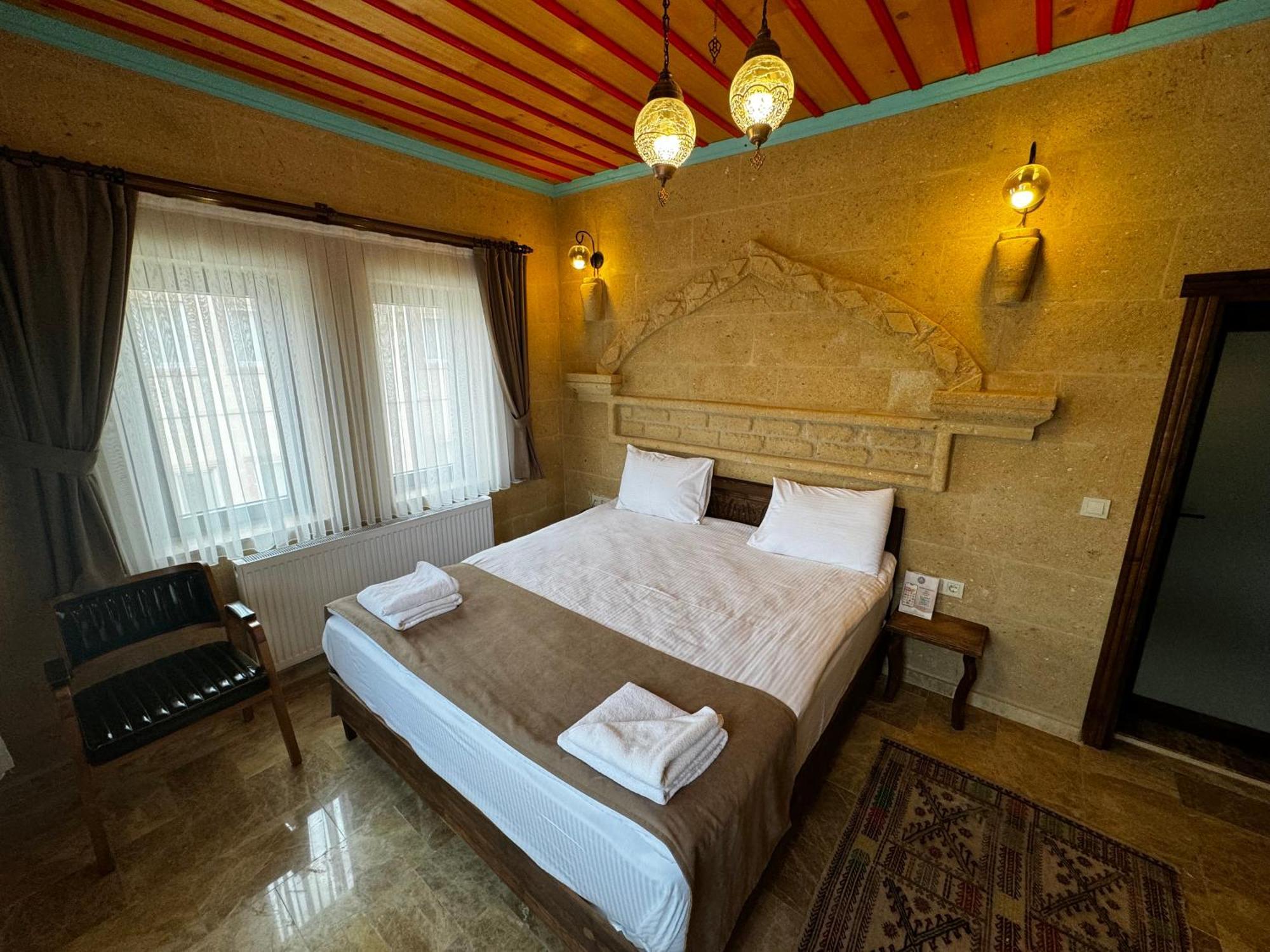 Rustic Caves Otel Göreme Dış mekan fotoğraf