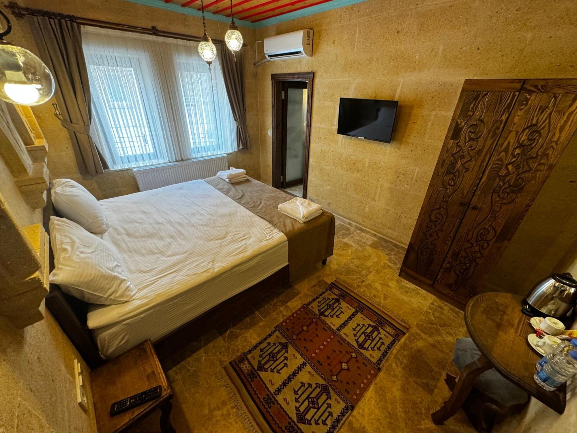 Rustic Caves Otel Göreme Dış mekan fotoğraf