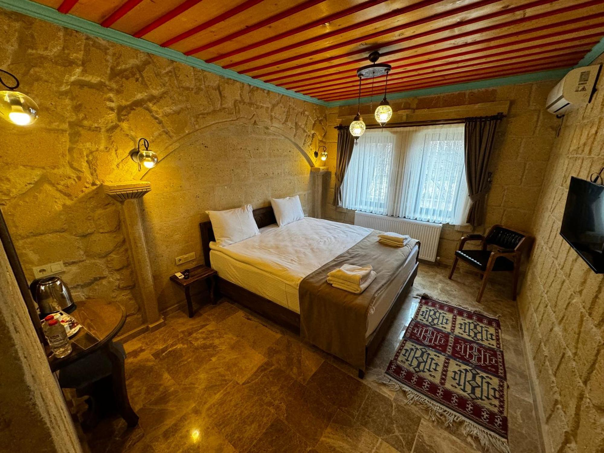 Rustic Caves Otel Göreme Dış mekan fotoğraf